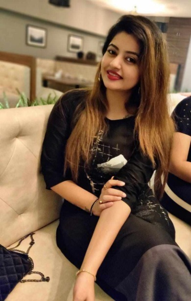Call Girls in Shangri-La Hotel