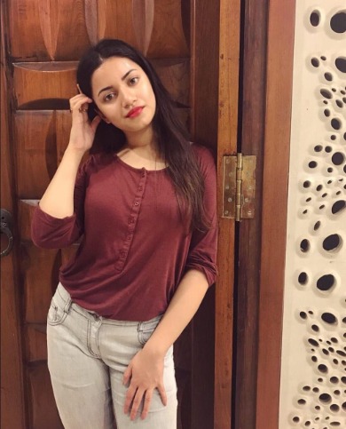 high profile Call Girls in Shangri-La Hotel